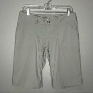 Arc’teryx‎ Outdoor Shorts Women 8 Gray Nylon Bermuda Chino Hiking Stretch Logo